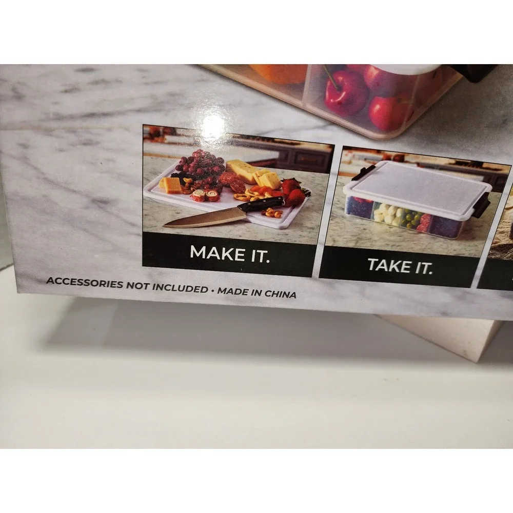 Brand new Sabatier Build-a-Board SnackleBox 2-piece set cutting board lids snack